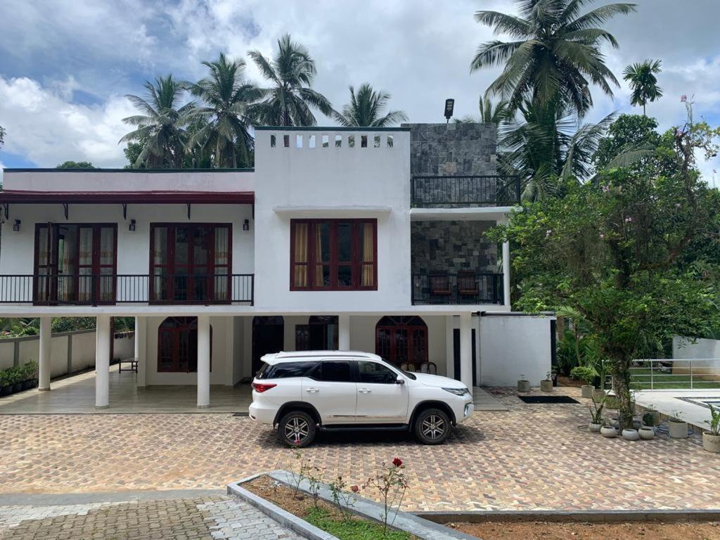 Healand Holiday Bungalow And Restaurant Deniyaya Exterior foto
