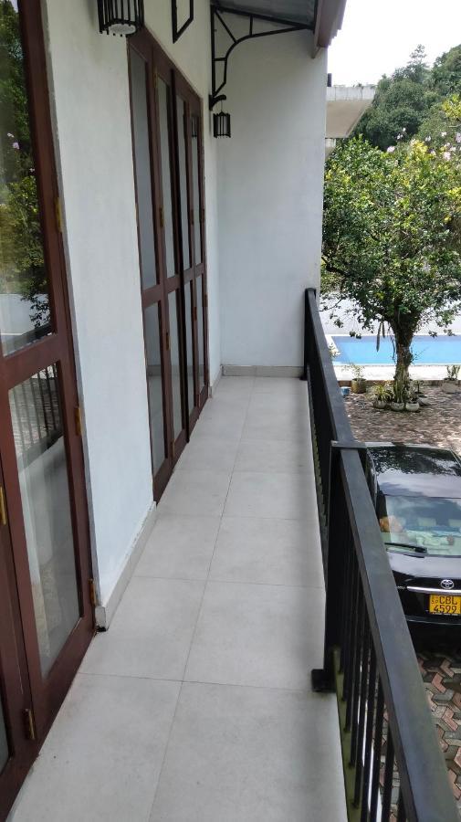 Healand Holiday Bungalow And Restaurant Deniyaya Exterior foto