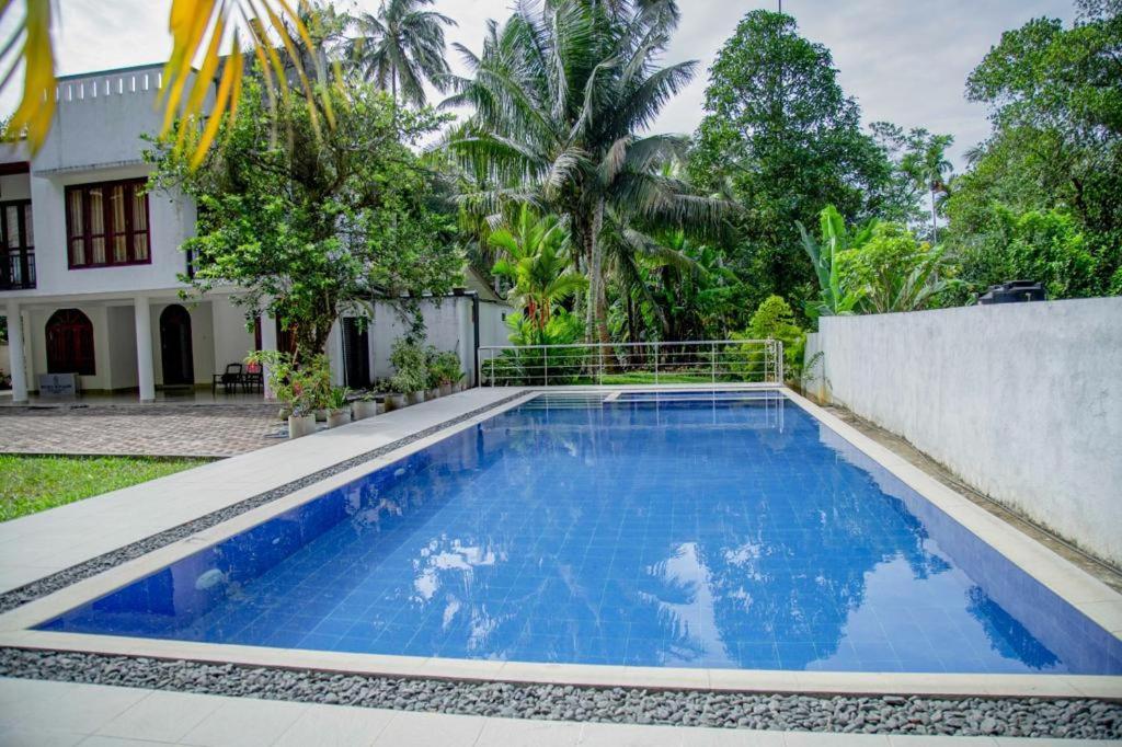Healand Holiday Bungalow And Restaurant Deniyaya Exterior foto