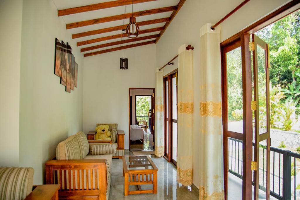 Healand Holiday Bungalow And Restaurant Deniyaya Exterior foto