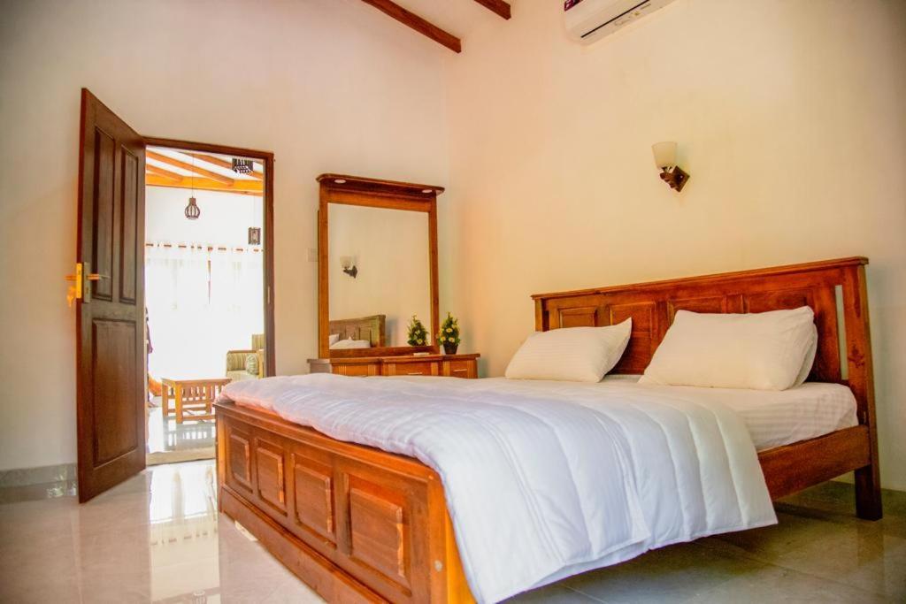 Healand Holiday Bungalow And Restaurant Deniyaya Exterior foto